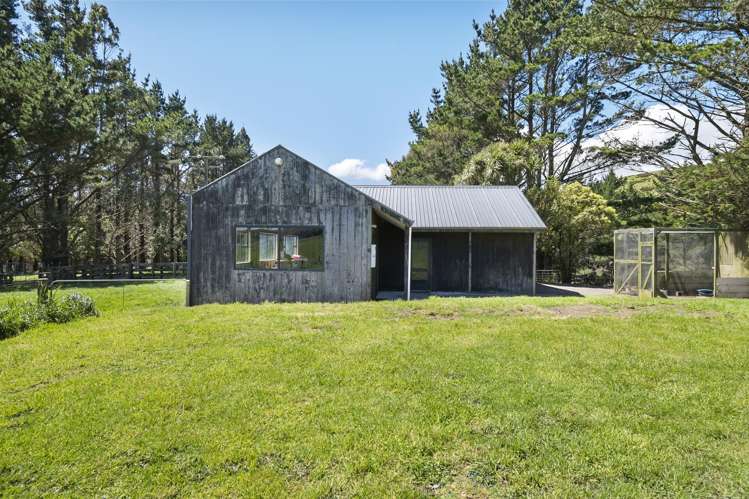 696 Pahiatua Aokautere Road Aokautere_21