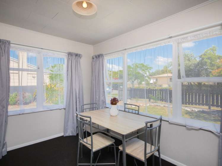 9 Queen Street Feilding_7