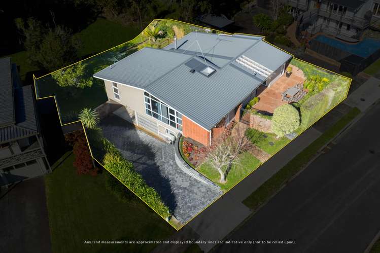 8 Blue Gum Rise Sunnyhills_35