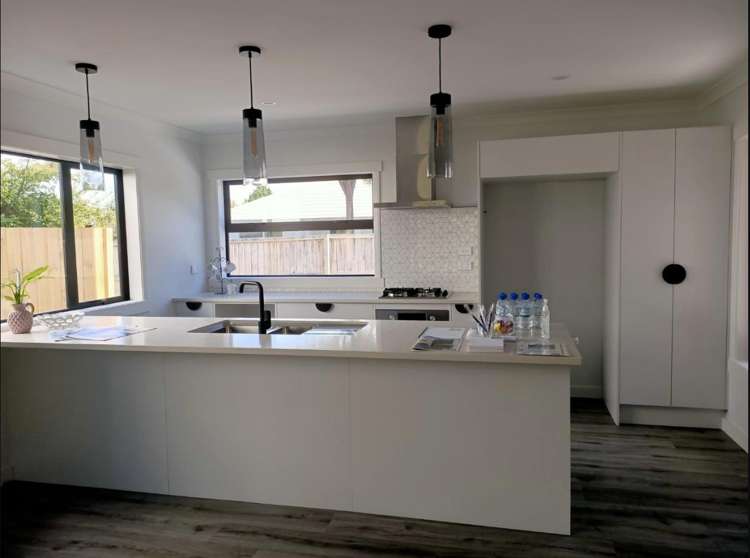 2/24 Endeavour Avenue Flagstaff_1