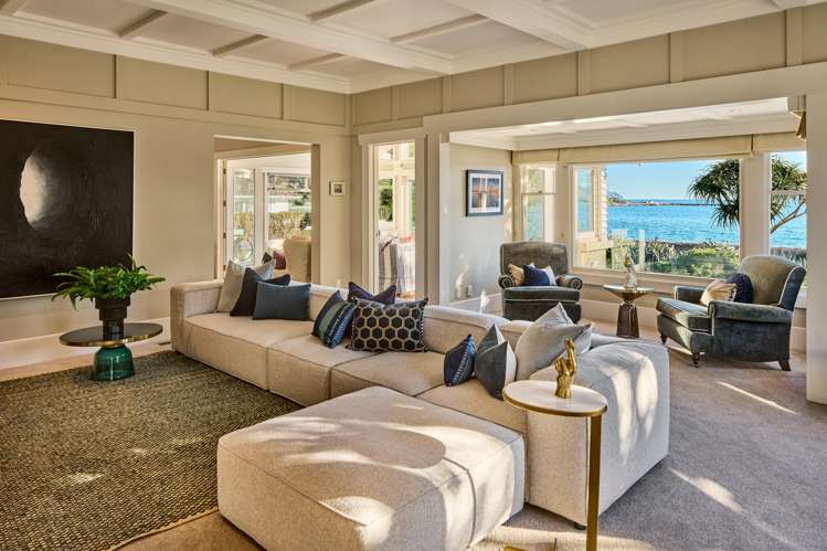 222 Marine Drive, Lowry Bay Eastbourne_4