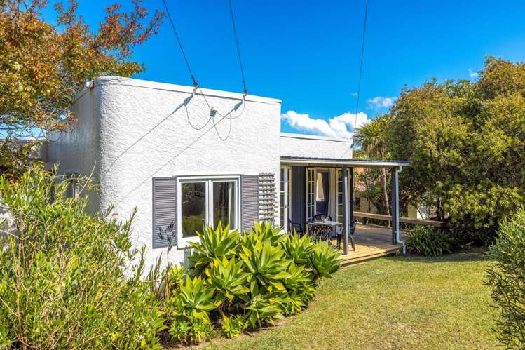 152 Ocean View Road Oneroa_26