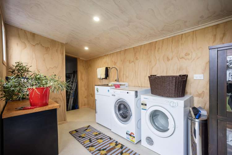 8 City Road Roslyn_22