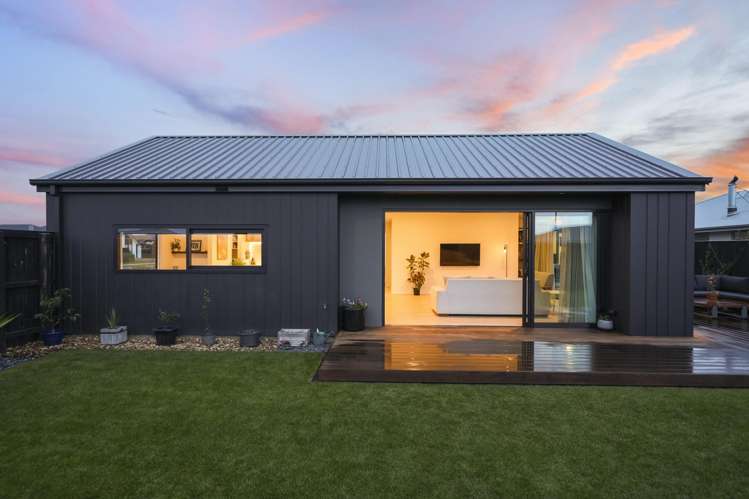 13 Halpin Drive Lincoln_18