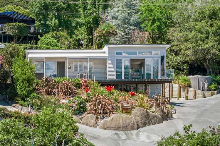 1248 Sandspit Road Sandspit_18