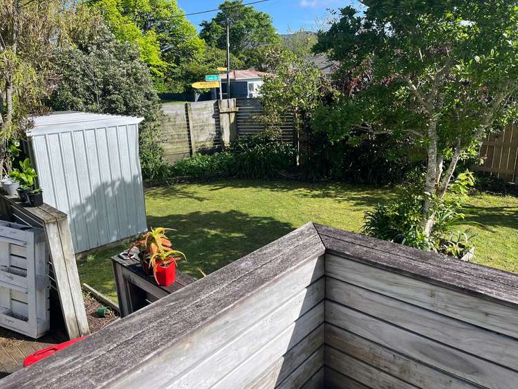 1 Lees Grove Wainuiomata_6