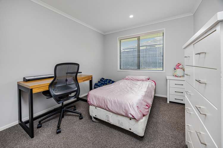 38 Calder Crescent Pokeno_10