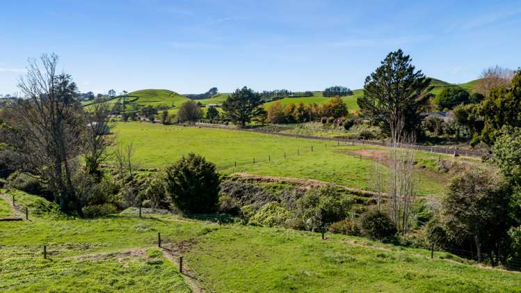 1284 Mountain Road Inglewood_40