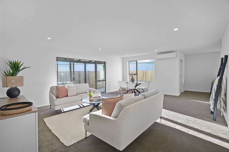 5 Laura Kent Place Woolston_5