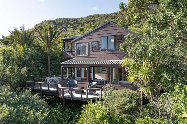 101b Garden Road Piha_2