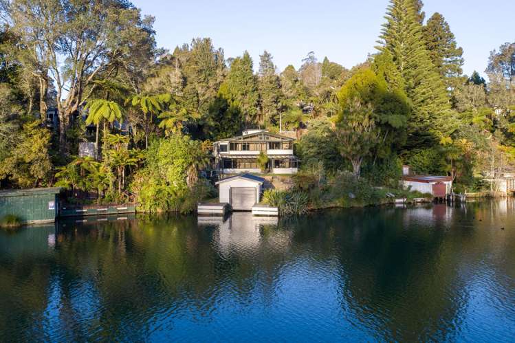 181 Okere Road Lake Rotoiti_31