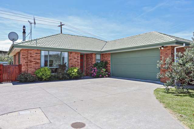 Welcome to Your Dream Family Home