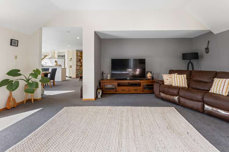 2 Lachie Griffen Rise Governors Bay_5