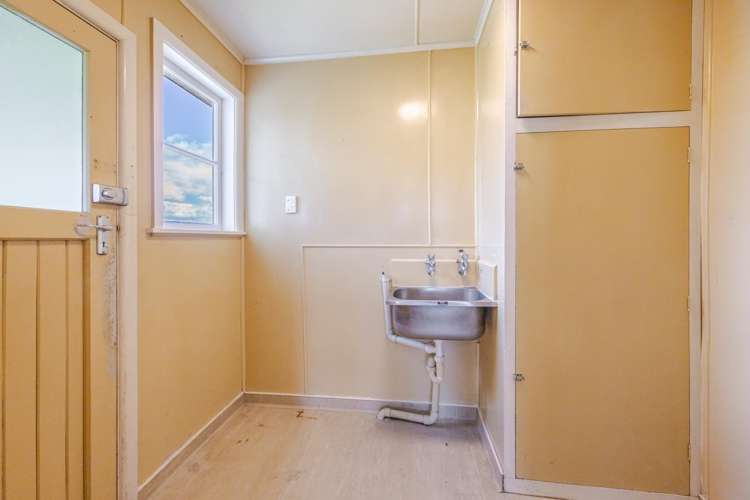 20 Churchill Street Waipukurau_9