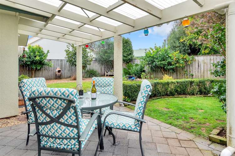 2/4 Argyle Avenue Pahurehure_11