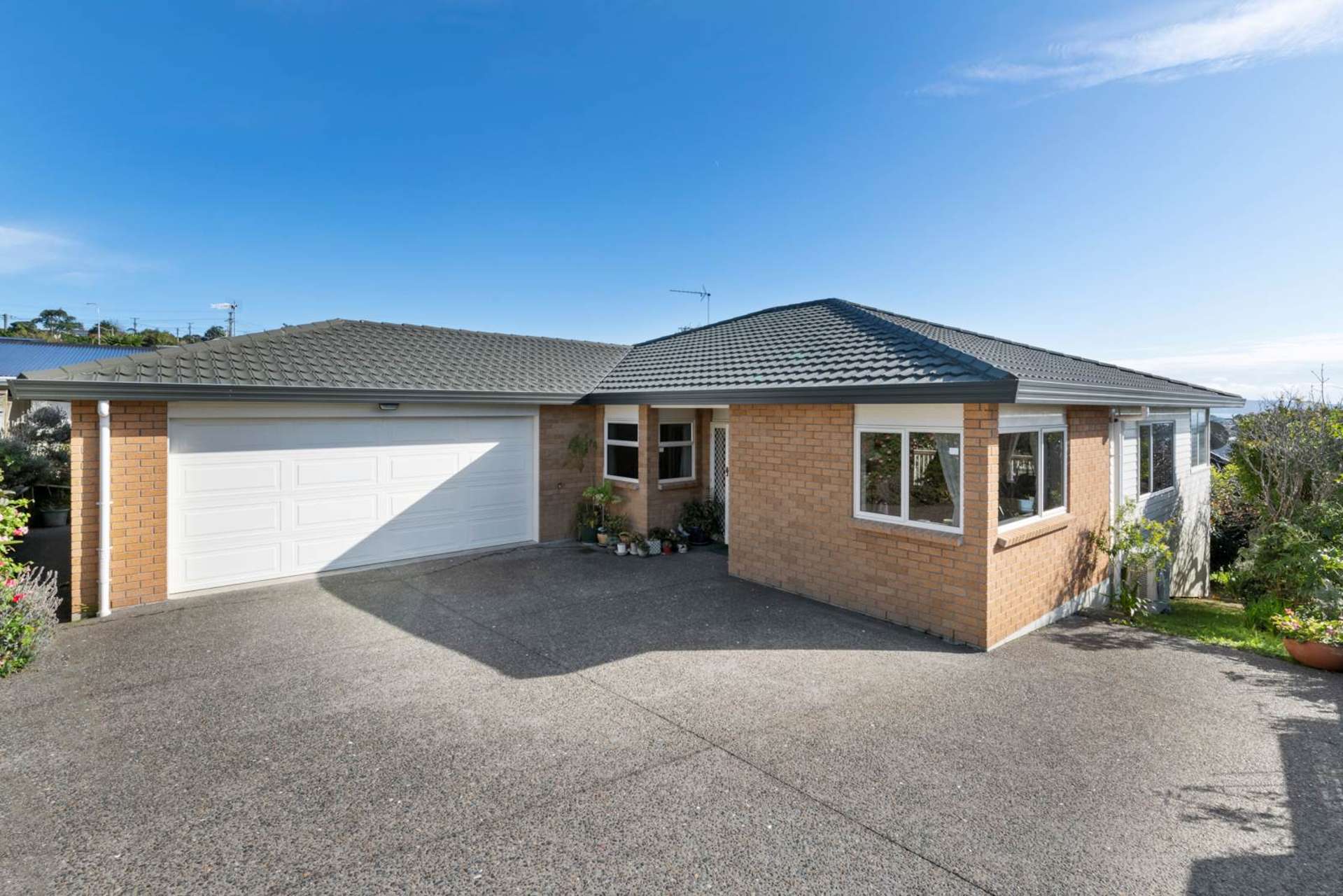 2/41 Wade River Road Stanmore Bay_0