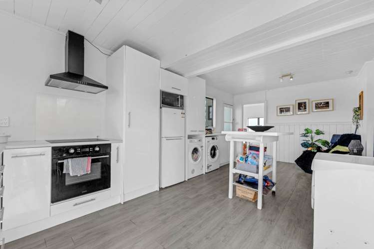 82 Browns Bay Road Rothesay Bay_20