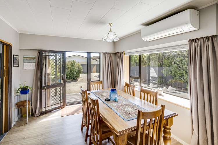 47 Holyrood Street Taradale_14