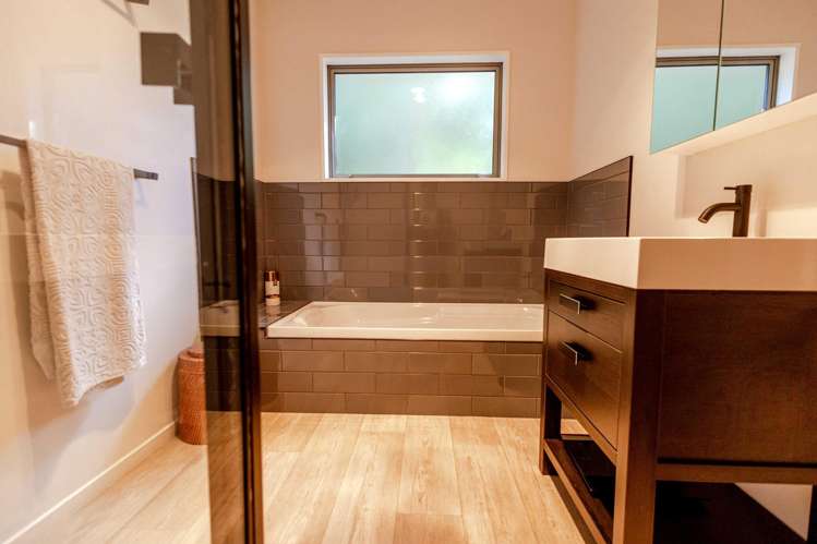 66 Mehrtens Road Arahura Valley_31