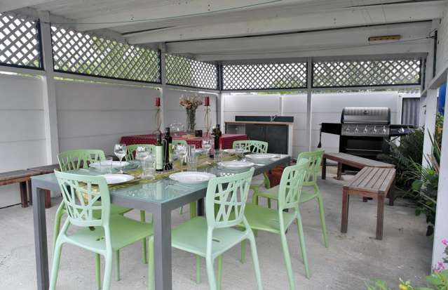 85 Gilberthorpes Road Hei Hei_2