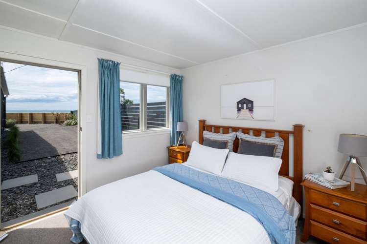 271 Clifton Road Te Awanga_11