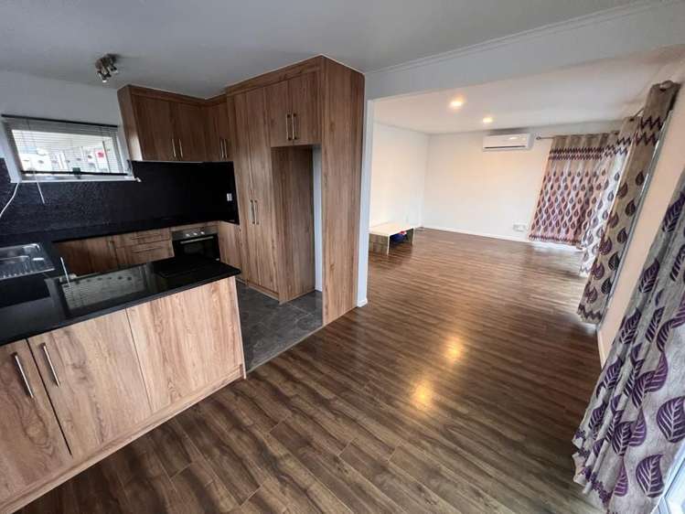 Front/232A Sunset Road Windsor Park_6