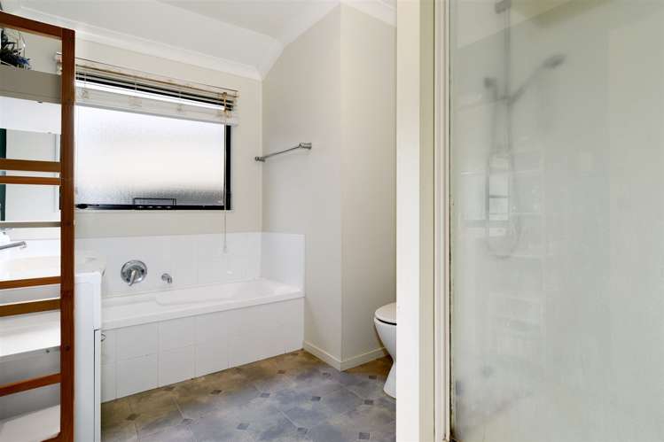 19 Lisa Place Brookfield_14