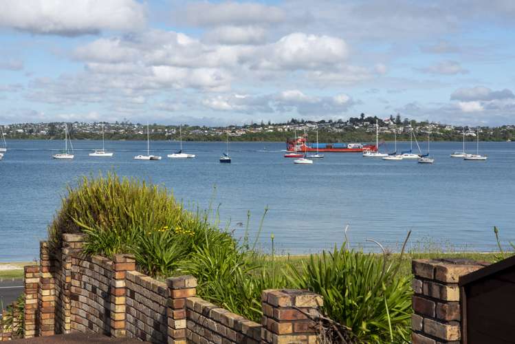 77a The Parade Bucklands Beach_2