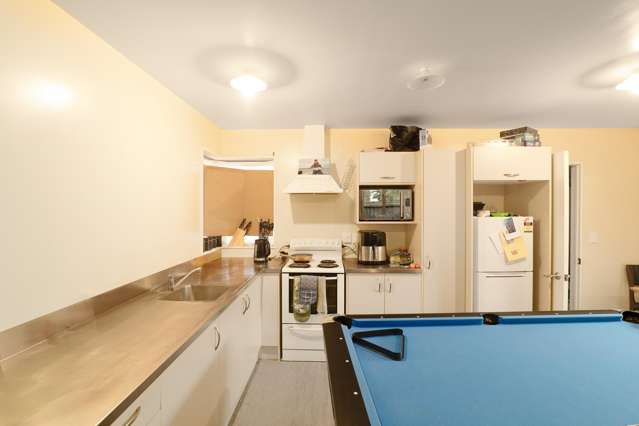 18e Defoe Place Waltham_2