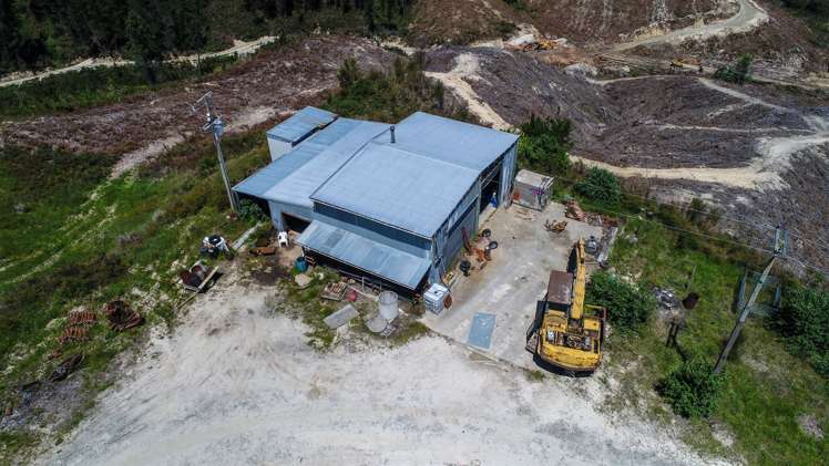 740 Waiwhero Road Ngatimoti_18