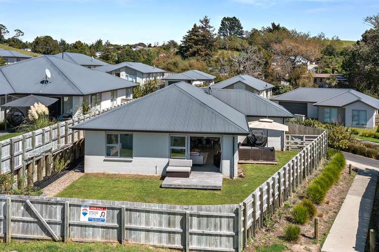 35 Fairwater Road Warkworth_23