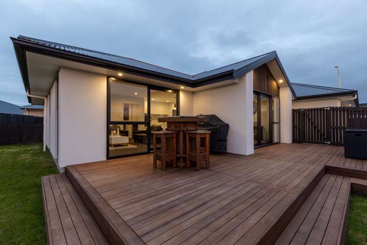 2 Corsica Court Fitzherbert_21