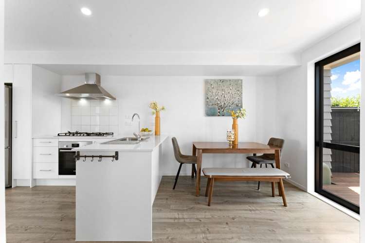 154 Squadron Drive Hobsonville_7