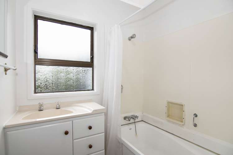 1/15 Arapiki Road Stoke_15