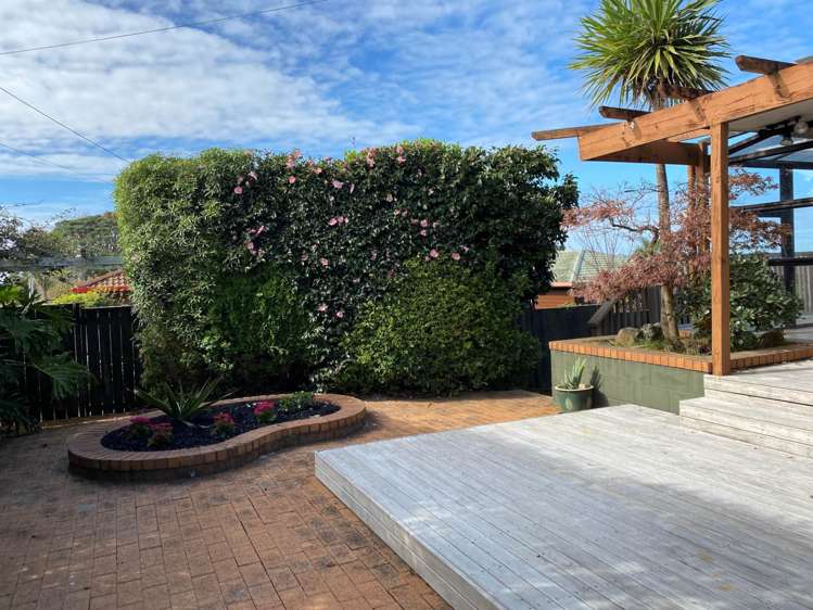 15 Aberdeen Road Castor Bay_13