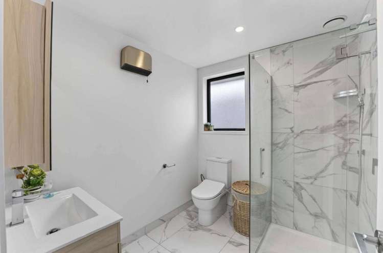 2/32 Sunnymead Road Glen Innes_4