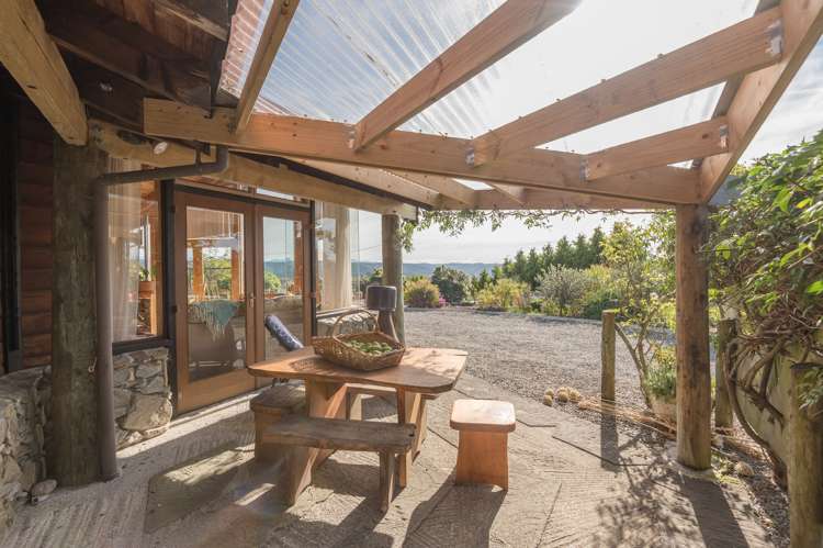 92 Totara View Road Wakefield_12