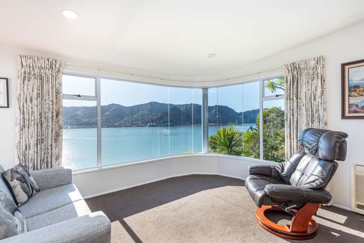 2/35 Ranui Crescent Diamond Harbour_11