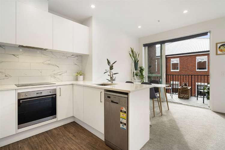 302/1a Soljak Place Mount Albert_16