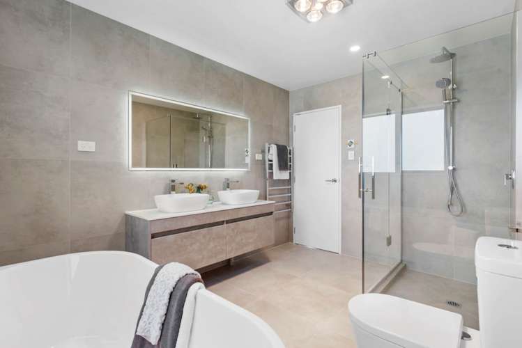 6 Ambrosia Avenue Henderson_9