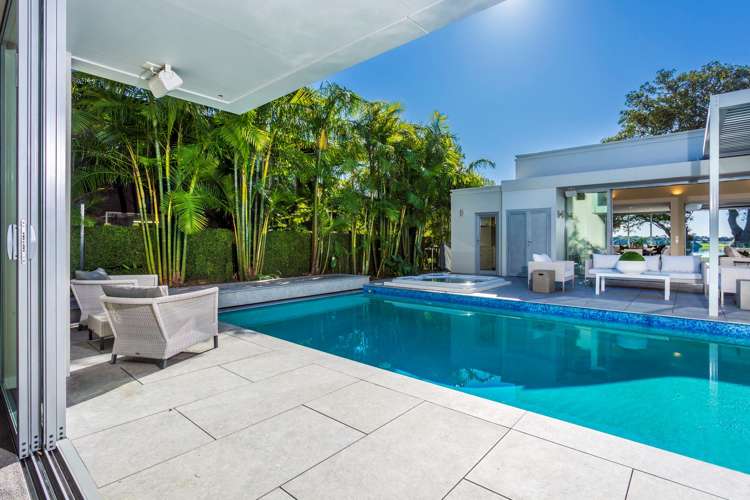 15 Lake View Road Takapuna_28