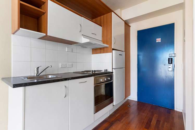 4C/82 Wakefield Street_2