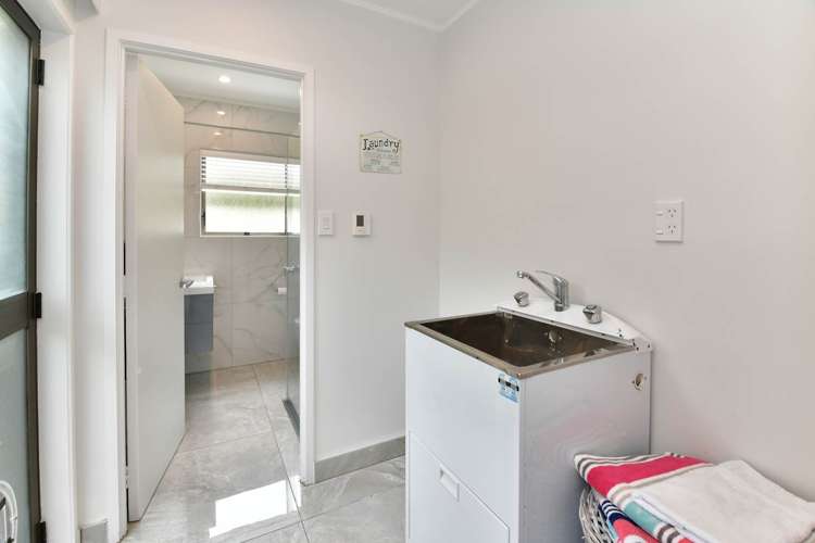 1/91 Aberdeen Road Castor Bay_15