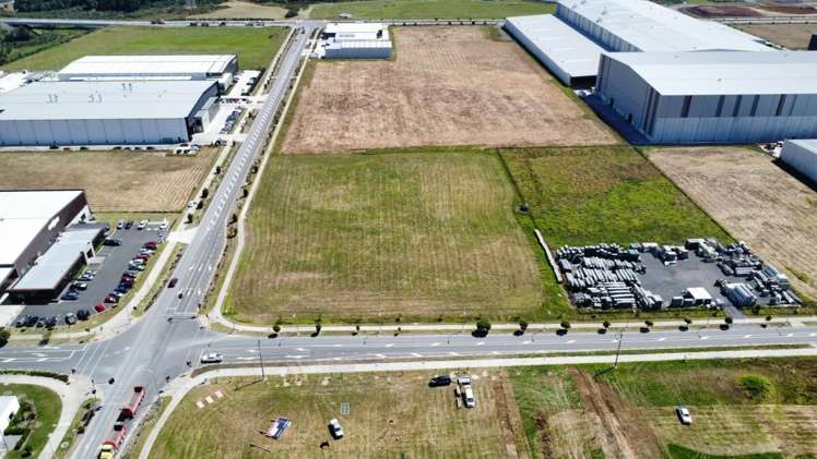 16 Bill Stevenson Drive & 1 & 3 Jack Stevenson Road Drury_4