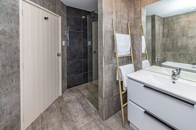 19A Peakes Road St Johns Hill_16