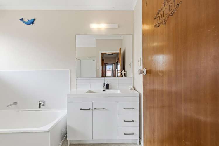 18 Kotuku Street Te Aroha_13