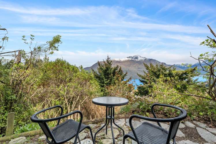 16a Dart Place Fernhill/Sunshine Bay_17