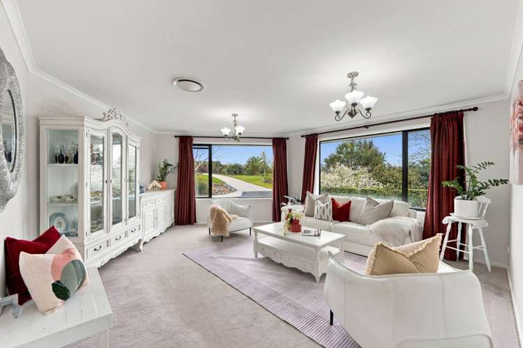 29 Whangaparaoa Road Red Beach_10