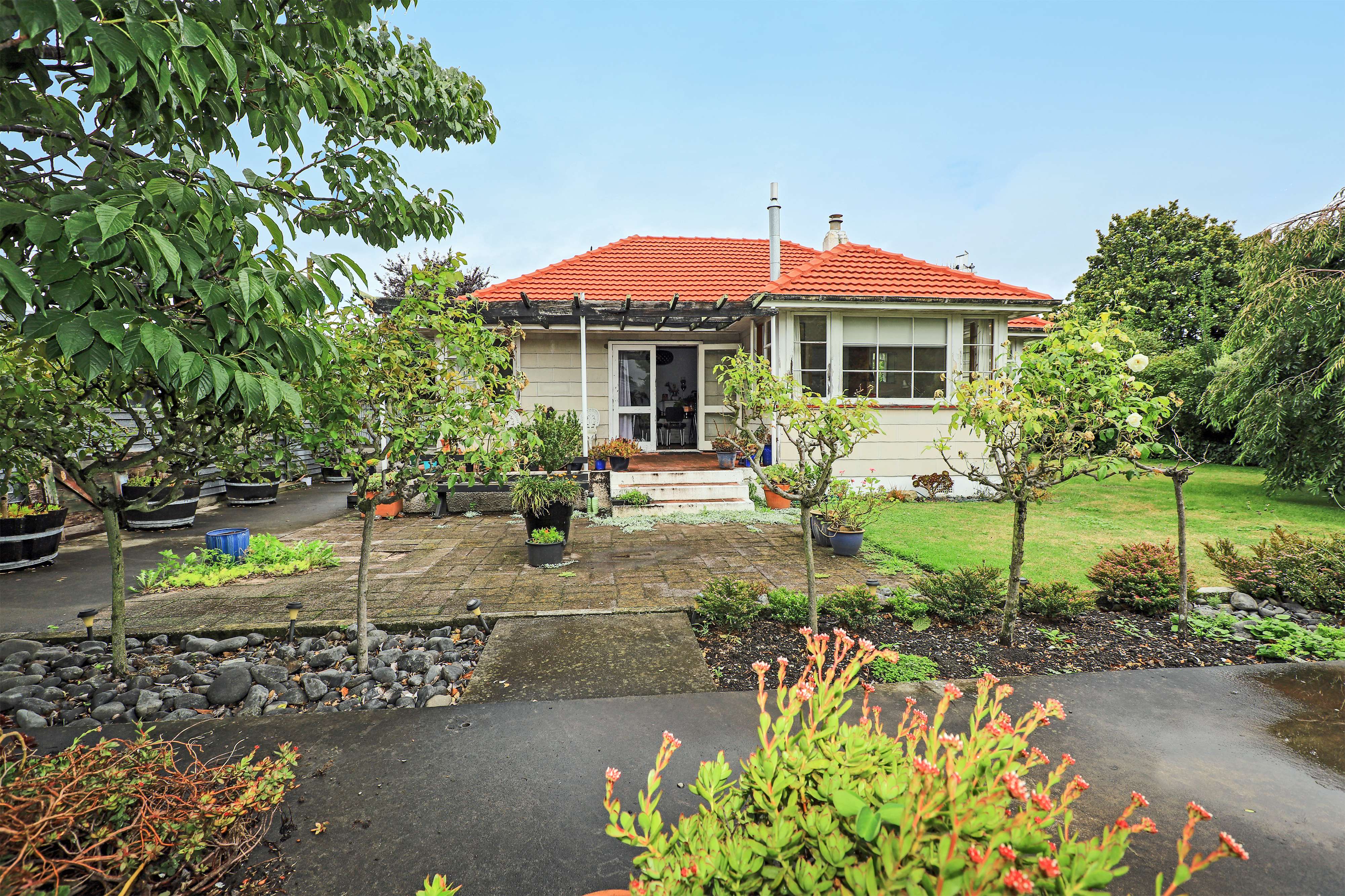 1106 Cunningham Crescent Mayfair Hastings Houses for Sale One Roof