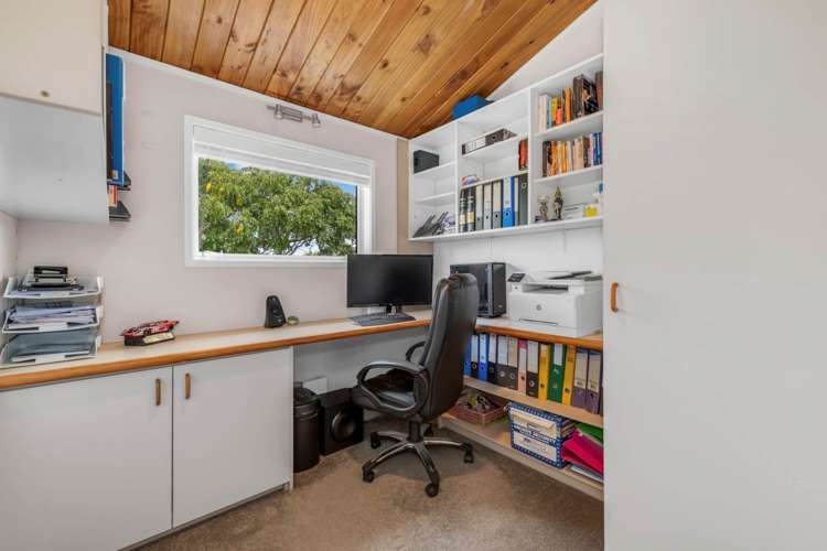 6 Pohutukawa Road Beachlands_29